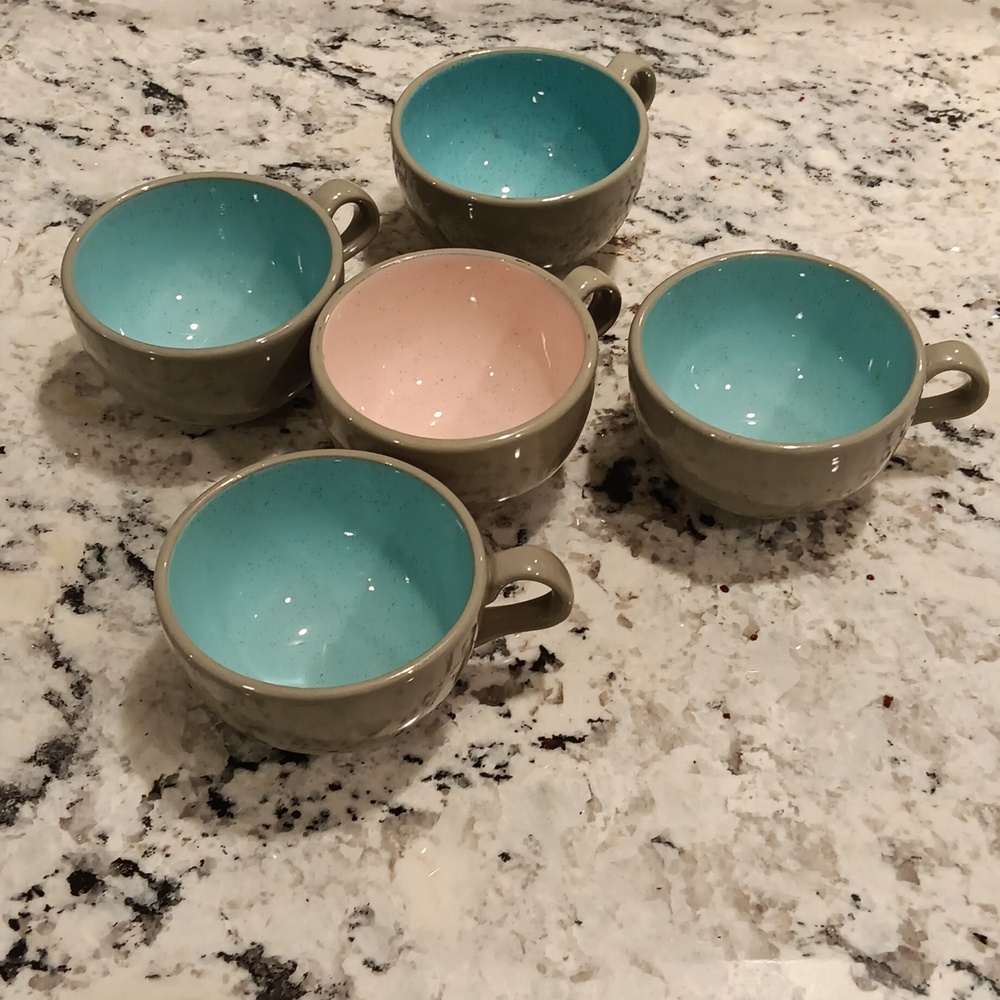 5 vintage mid century Harkerware cups